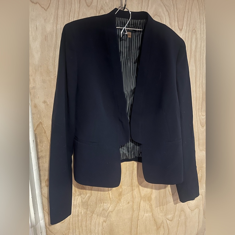 Nine West Dark Navy Blue Jacket and Pant Suit